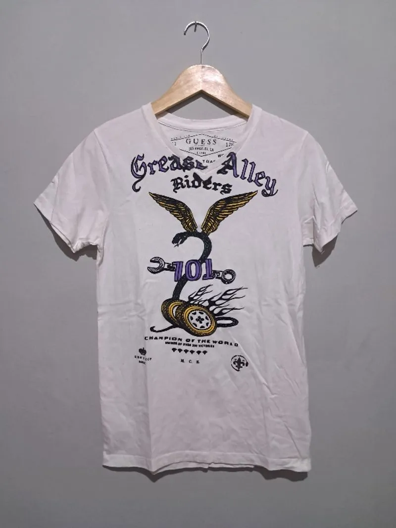 Tshirt Guess Y2K likenew size M photo 1