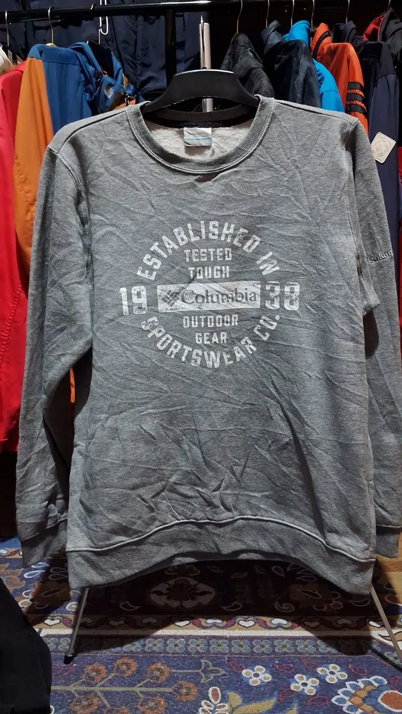 Crewneck Columbia Abu photo 1