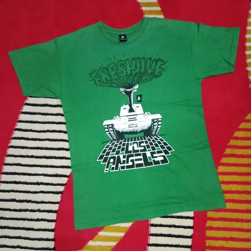 Late 00s Freshjive Kaos T Shirt Brand Streetwear Clothing photo 1