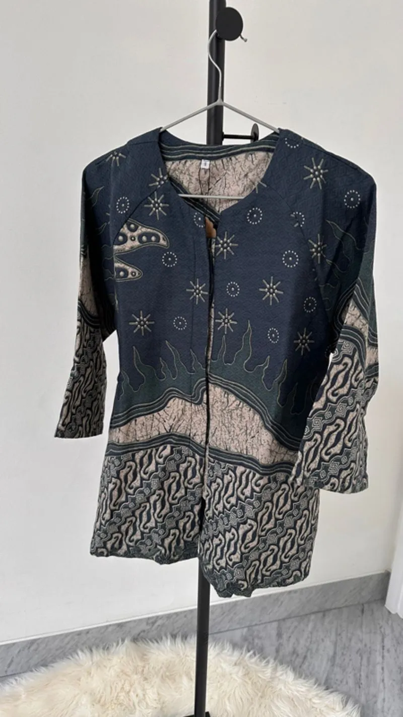 Preloved Batik Top - TP0180 photo 1