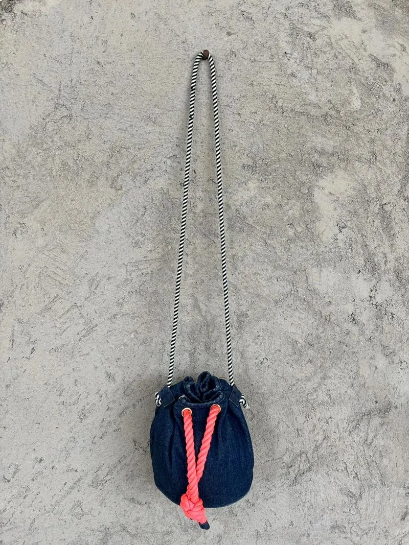Country road Denim Slingbag | Bucket Bag Country Road photo 1