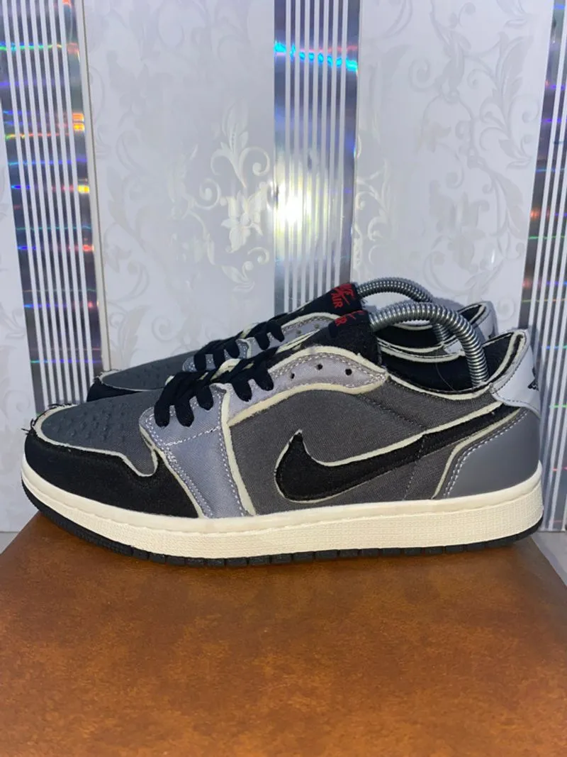 Sepatu Nike Air Jordan 1 Retro Low OG EX Dark Smokey Grey  photo 1