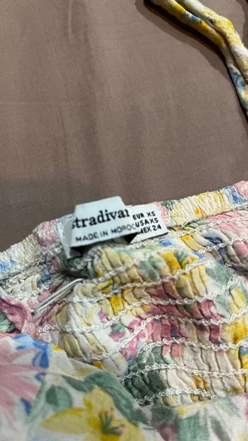 STRADIVARIUS FLORAL TOP photo 1