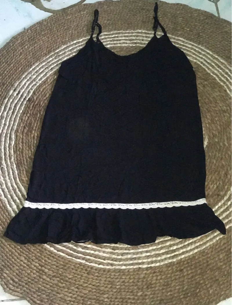 Dress photo 1