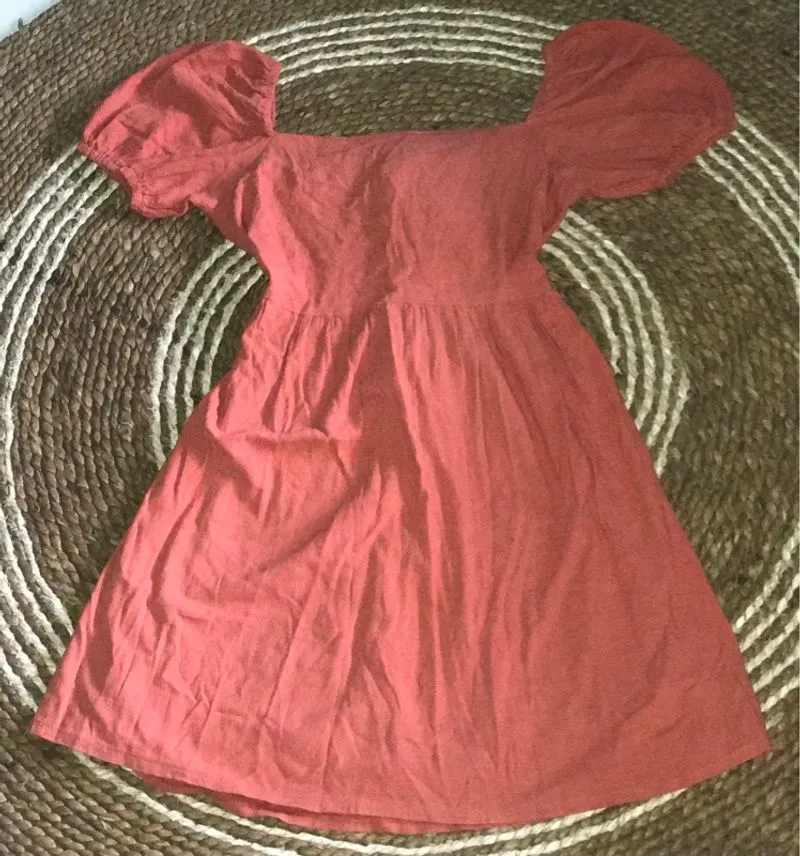 Dress photo 1
