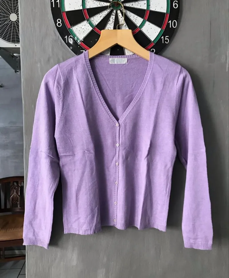 Cardigan photo 1