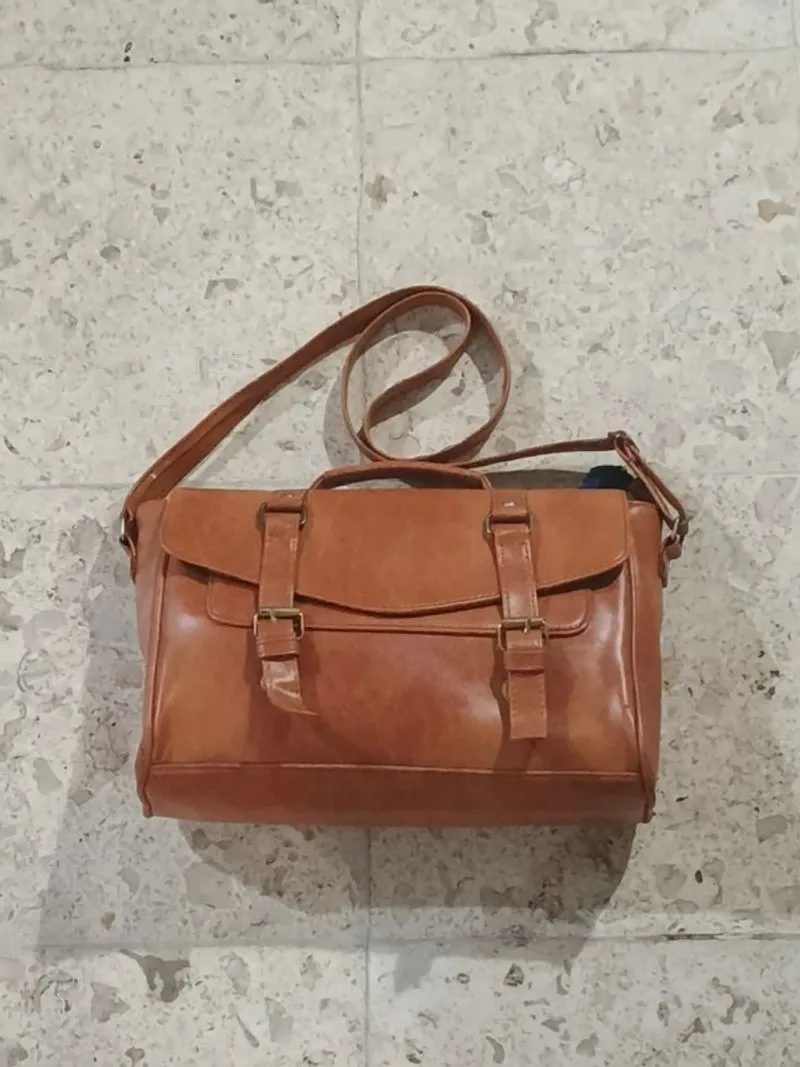 Classy Faux Leather Satchel Bag Woman photo 1