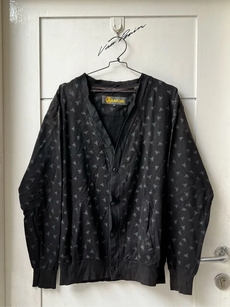 SALE!! MANCHU Black Cardigan photo 1