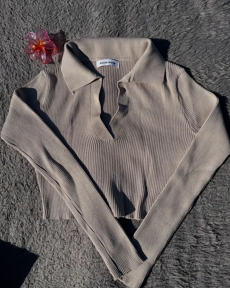 Minimalist Casual Sweatshirt Wanita cream photo 1