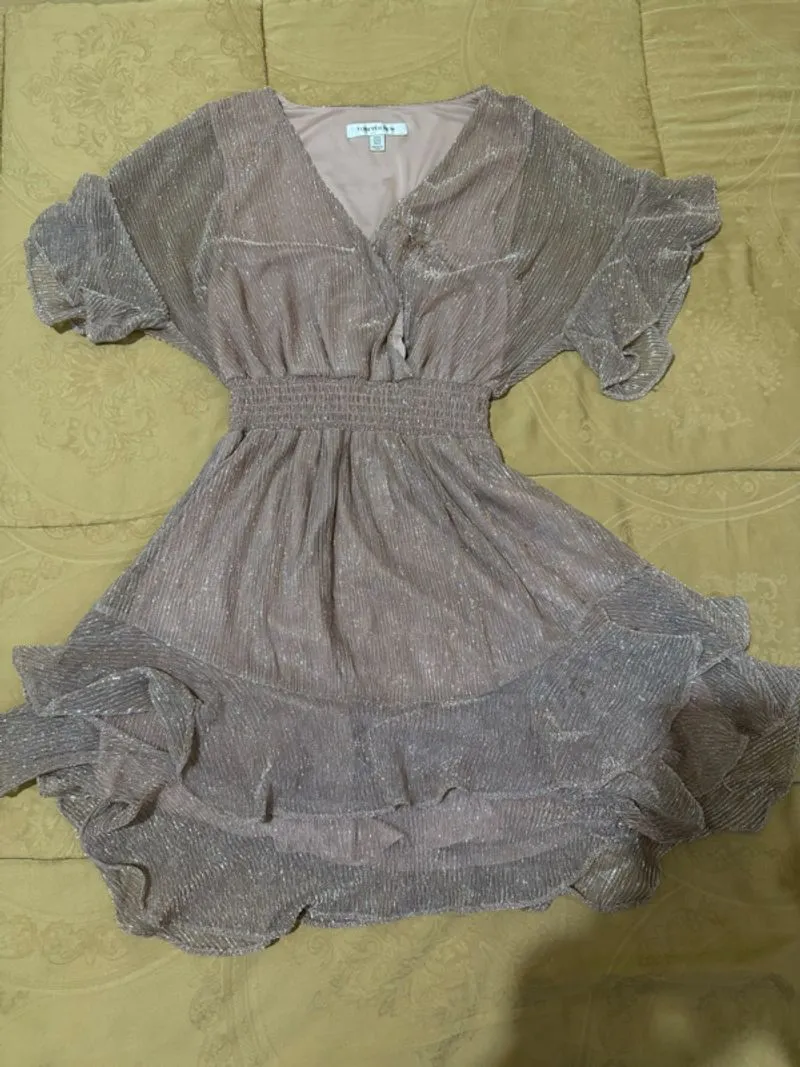 Dress  photo 1