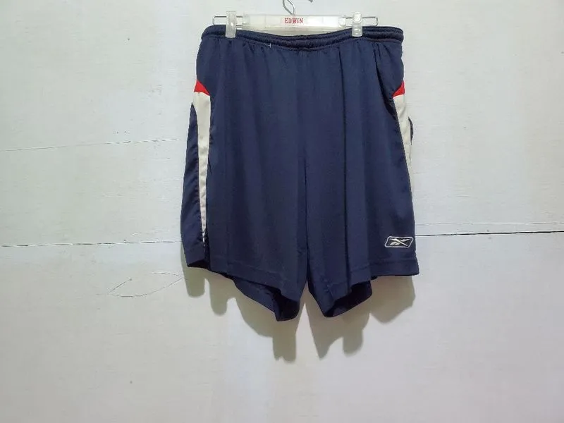Reebok shortpants photo 1