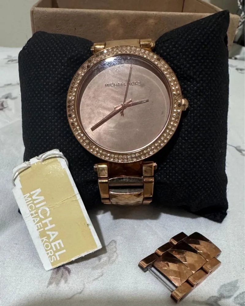 Michael Kors Watch  photo 1