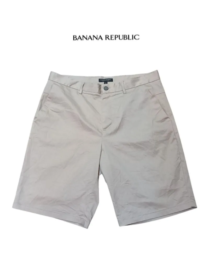 Banana Republic photo 1