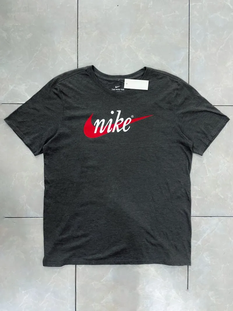 Nike photo 1