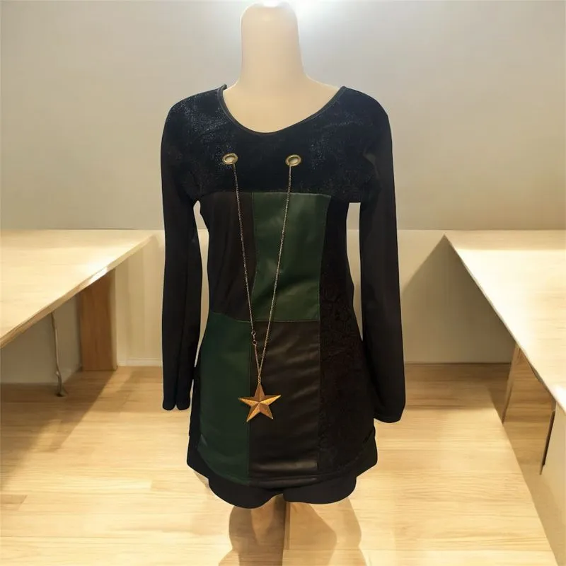 Dress photo 1