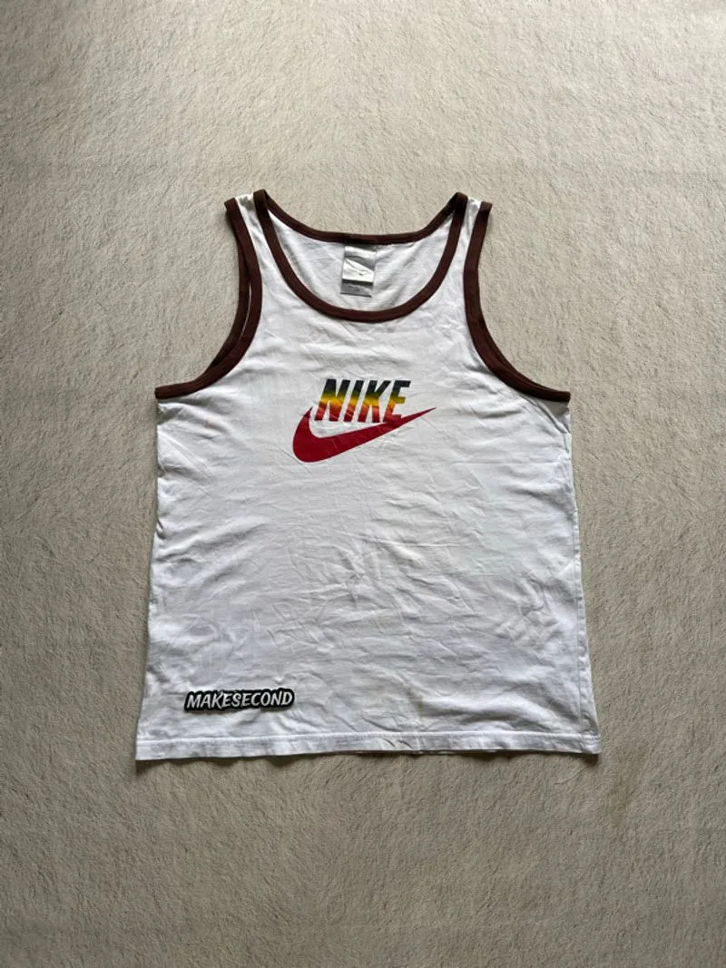 Nike lekbong photo 1