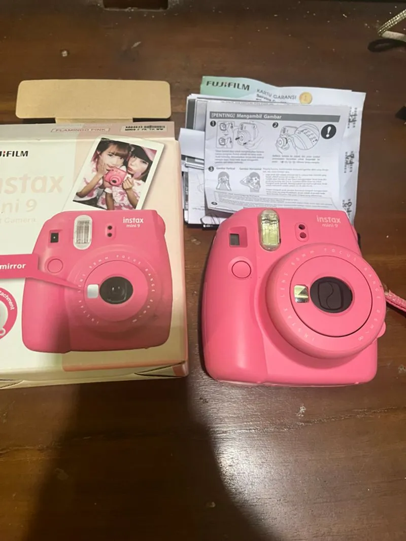 FUJIFILM instax mini 9 pink photo 1