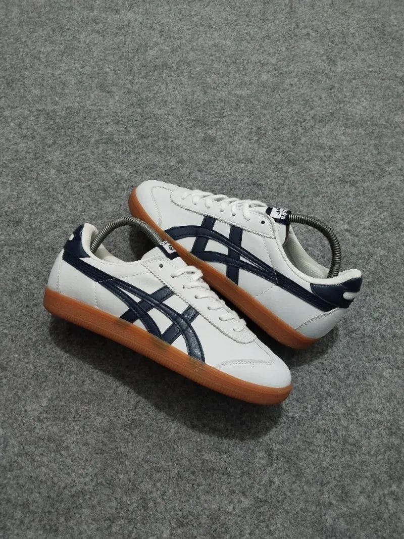 onitsuka photo 1