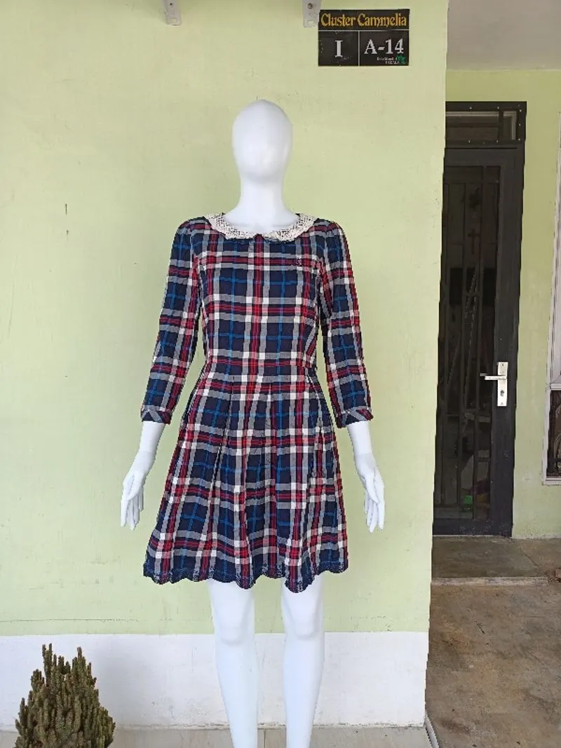 DRESS KOTAK KOTAK PREMIUM photo 1