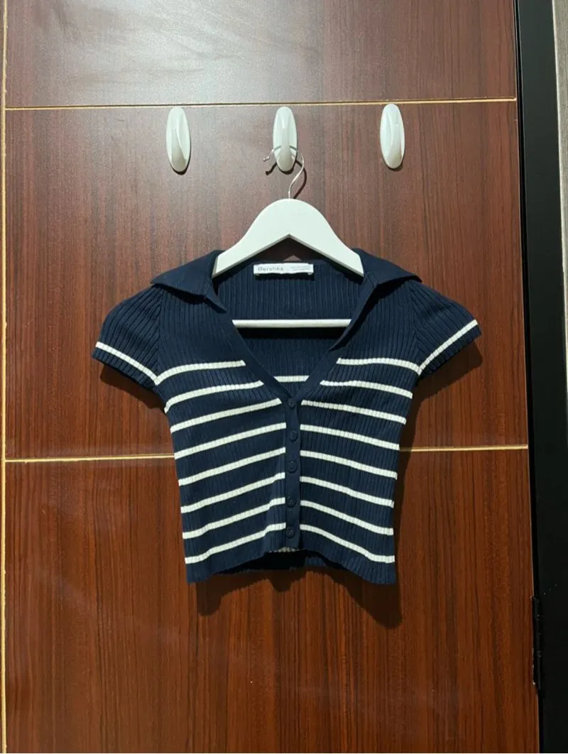 bershka navy stripe polo crop top photo 1