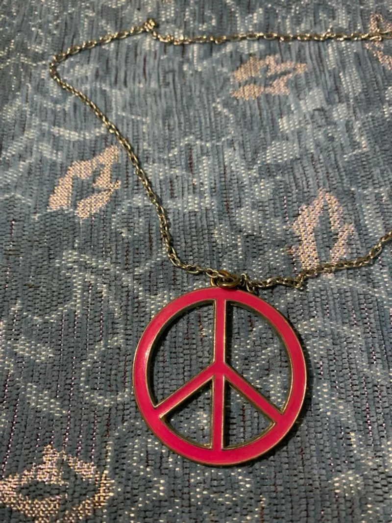 KALUNG PEACE photo 1