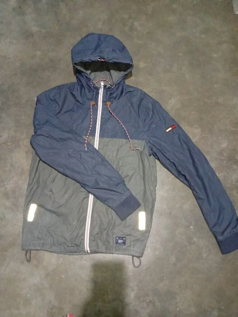 Tommy Hilfiger outdoor  photo 1