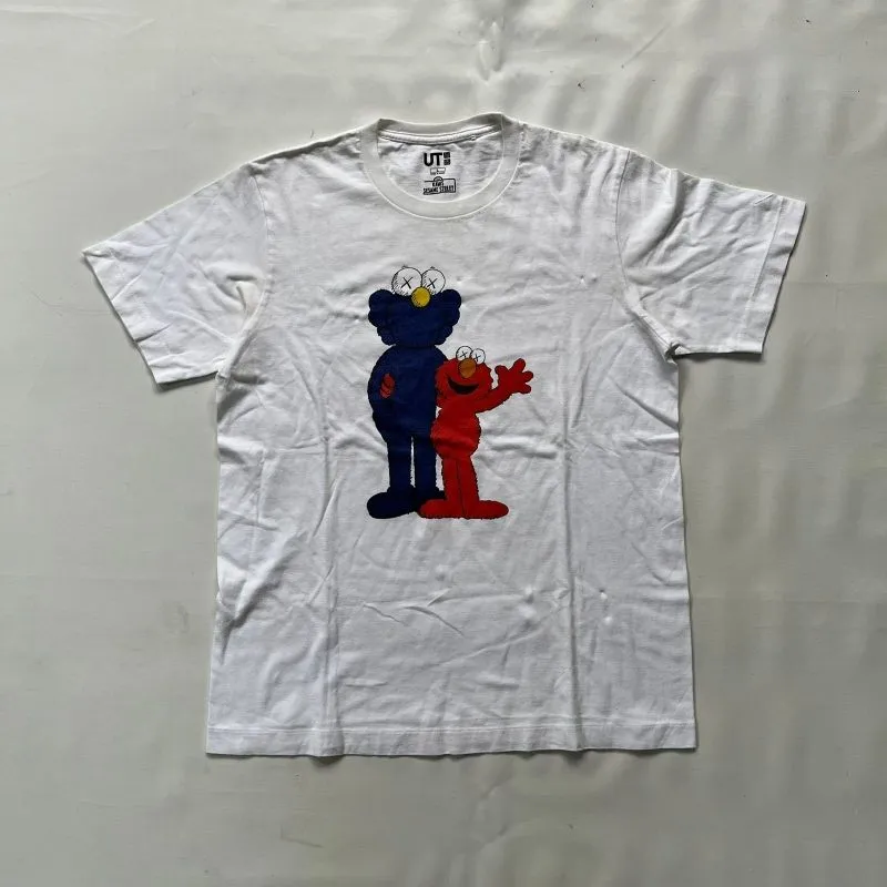 Uniqlo x Kaws Sesame Street photo 1