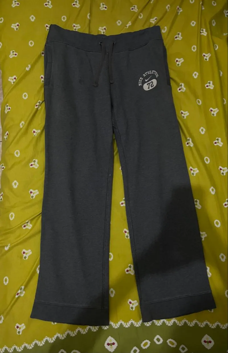 nike athletics Sweatpants  photo 1