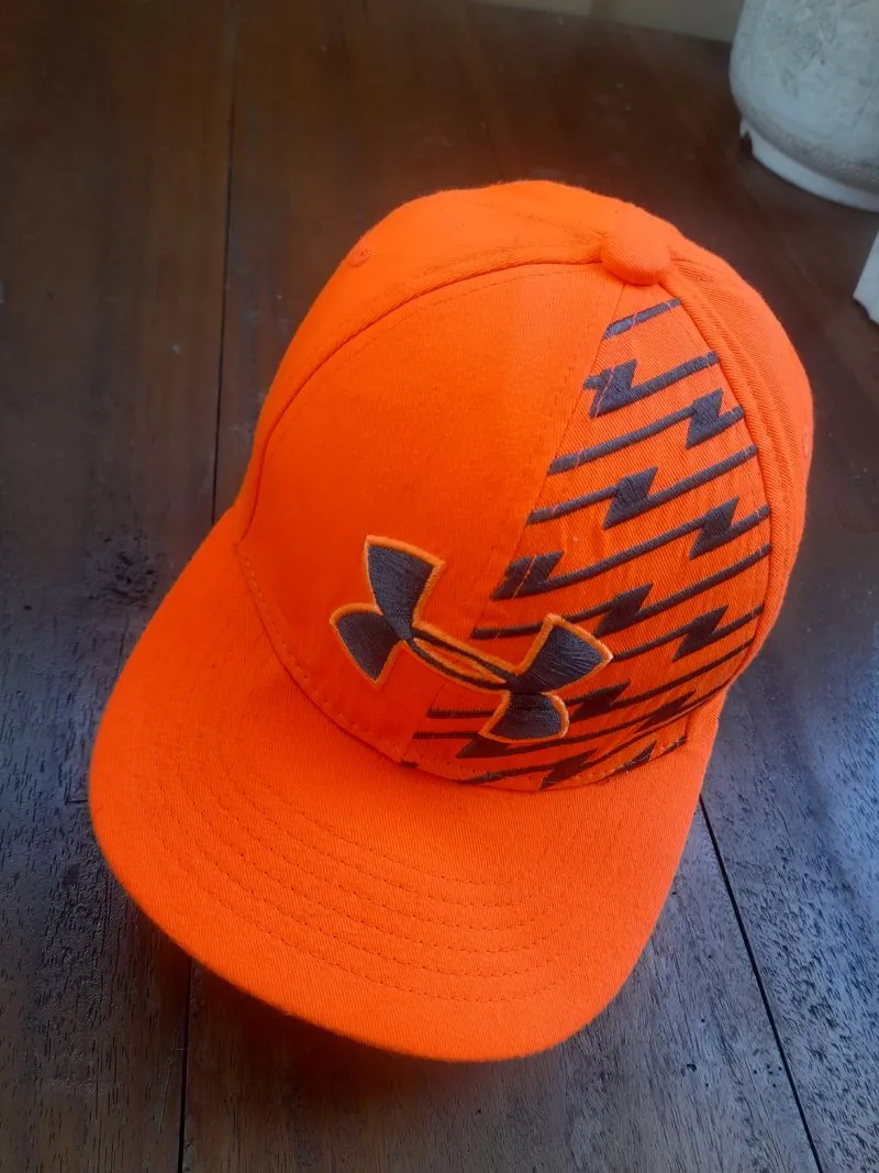 Under Armour orange build up photo 1