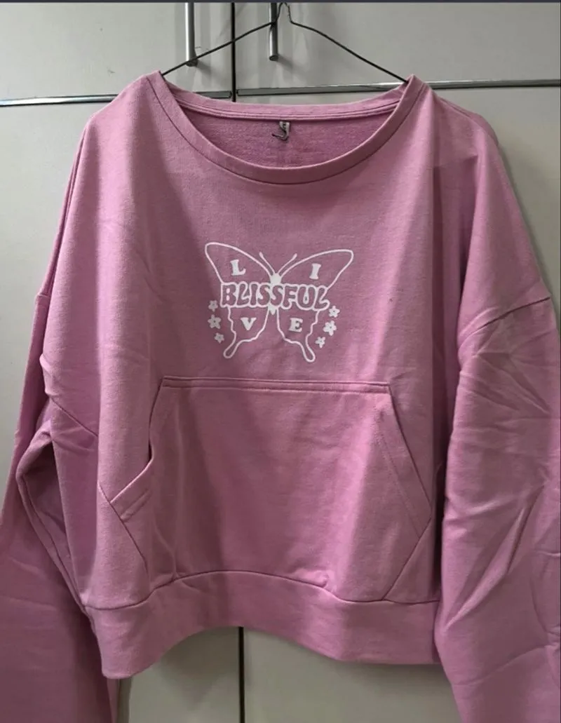 sweatshirt photo 1