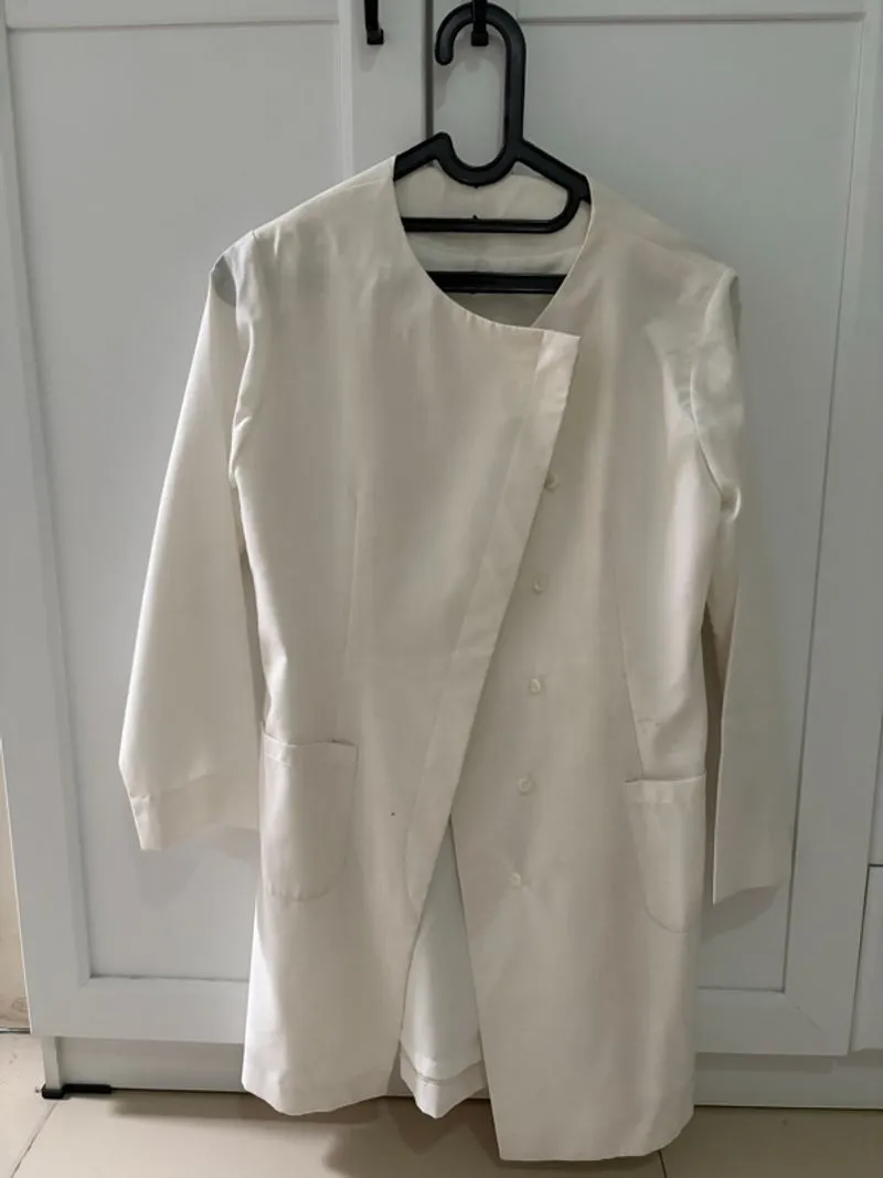Coat putih S photo 1