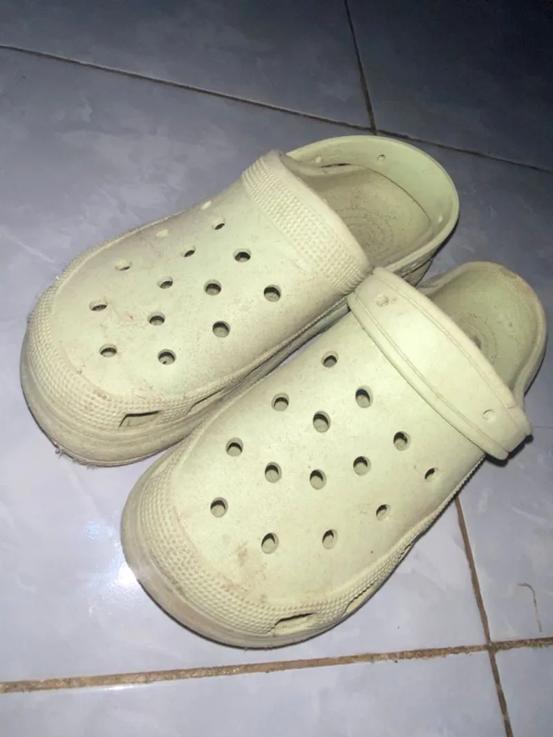 sandal wanita  photo 1
