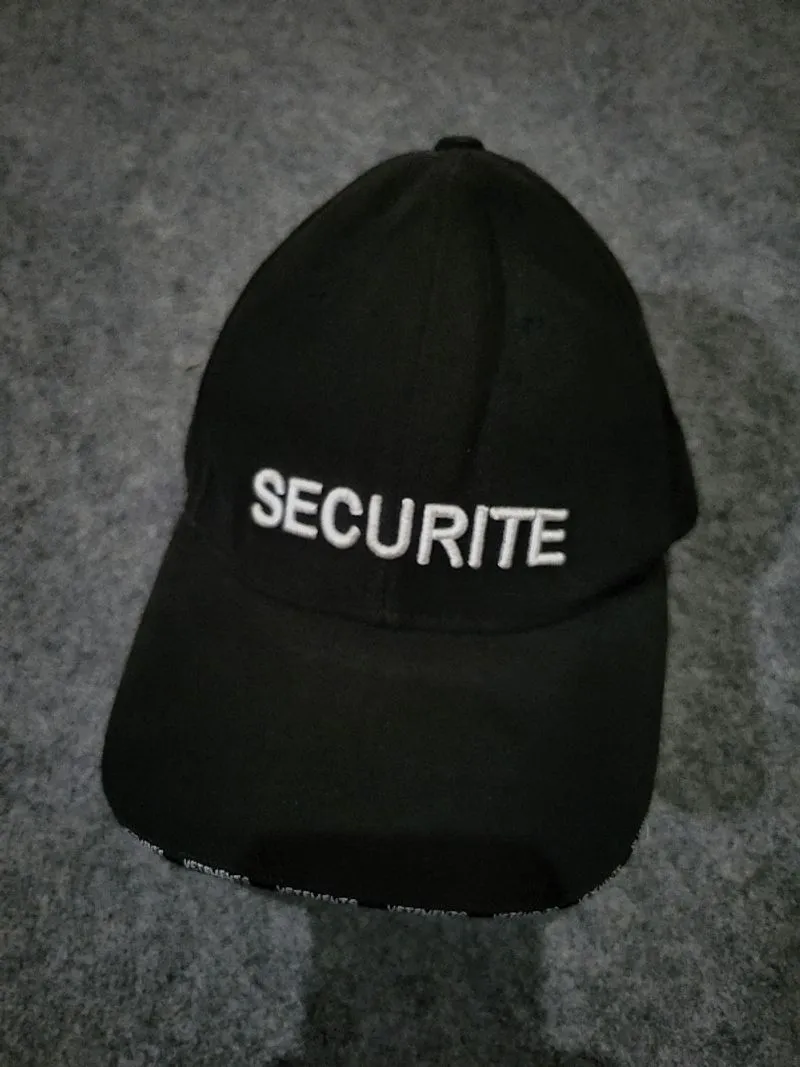 Vetements Cap " SECURITE " photo 1