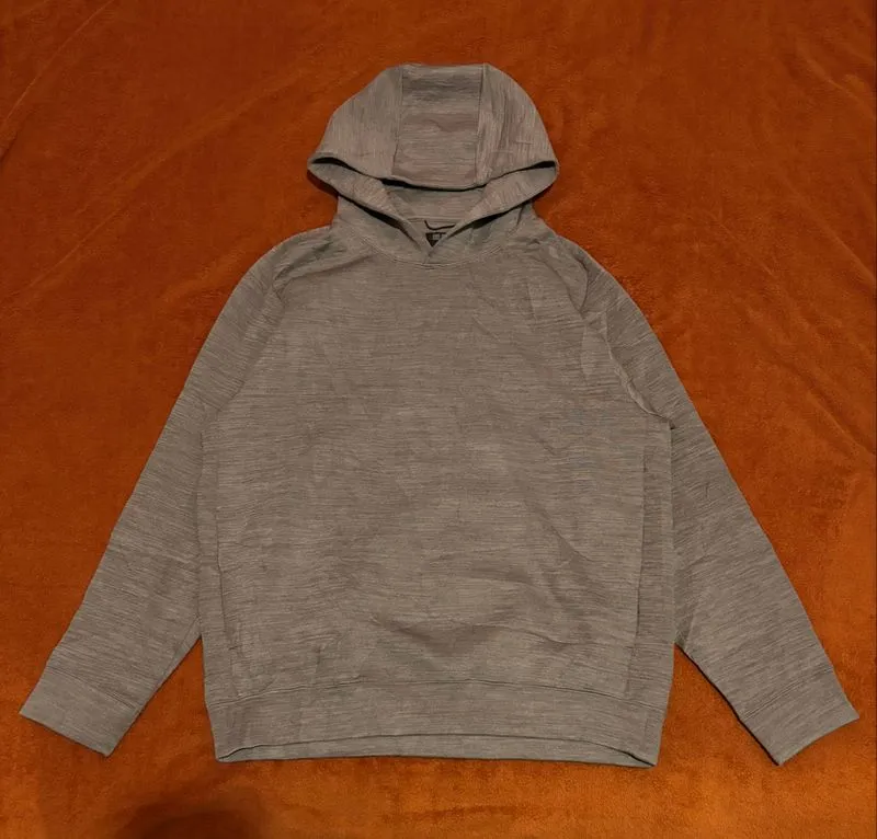 Uniqlo Sweat Dry Ex Hoodie photo 1