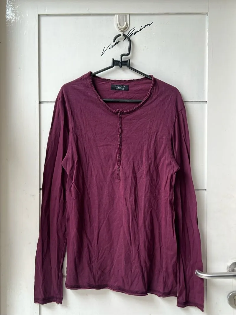 SALE!! Zara Man Basic T-shirt photo 1