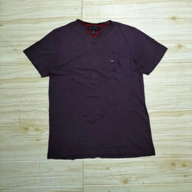 1060. T shirt Kaos TOMMY HILFIGER photo 1