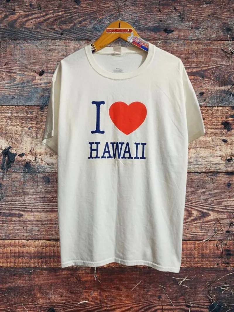 HANES - I ❤️ HAWAII  photo 1