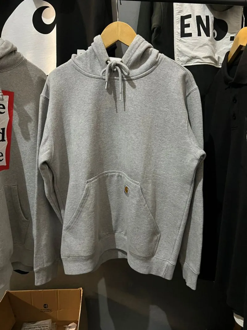 Jual santai tapi pengen cepet laku! Hoodie Carhartt second,  photo 1