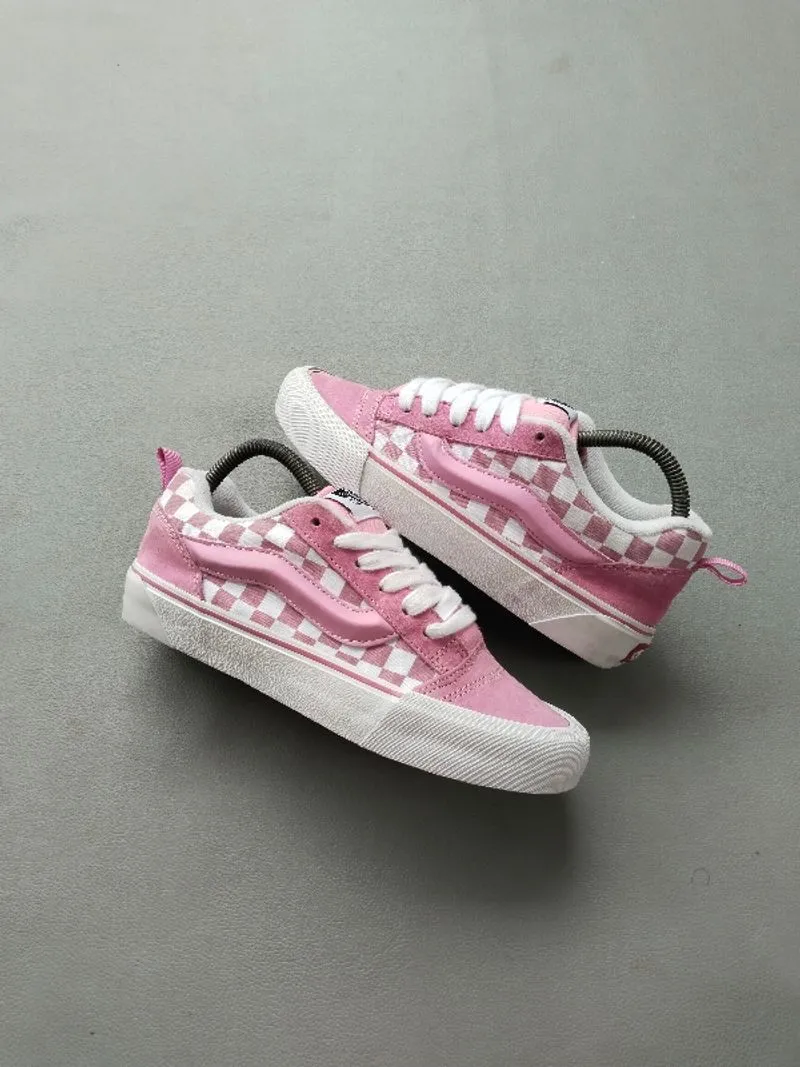vans knu photo 1