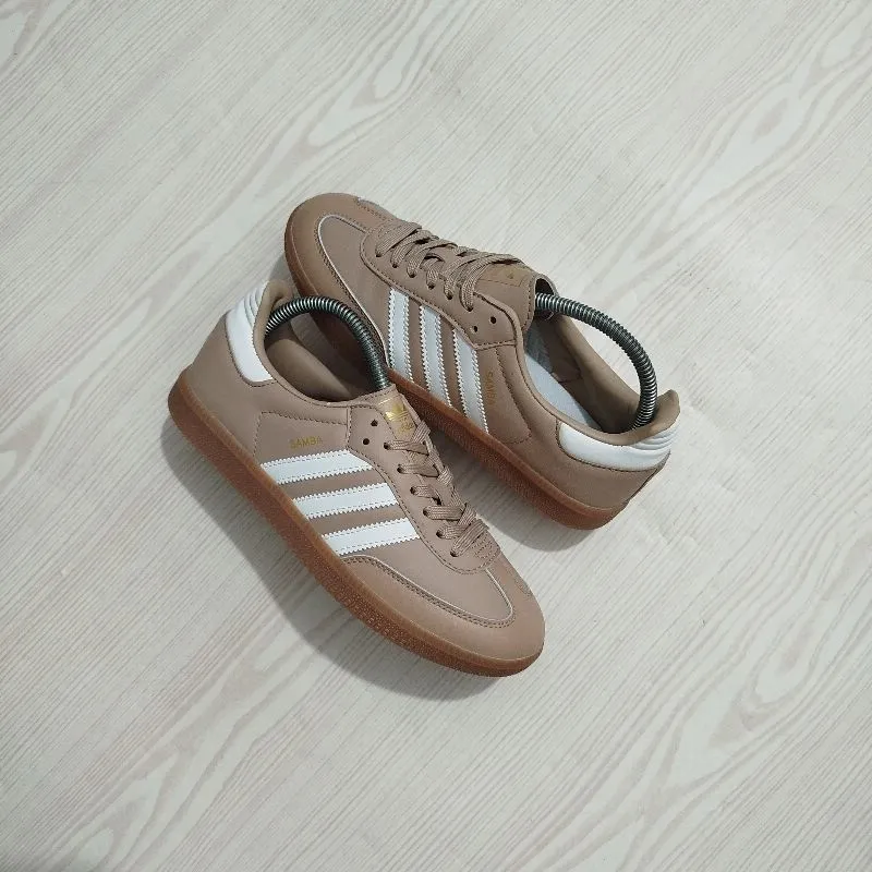 Adidas Samba photo 1