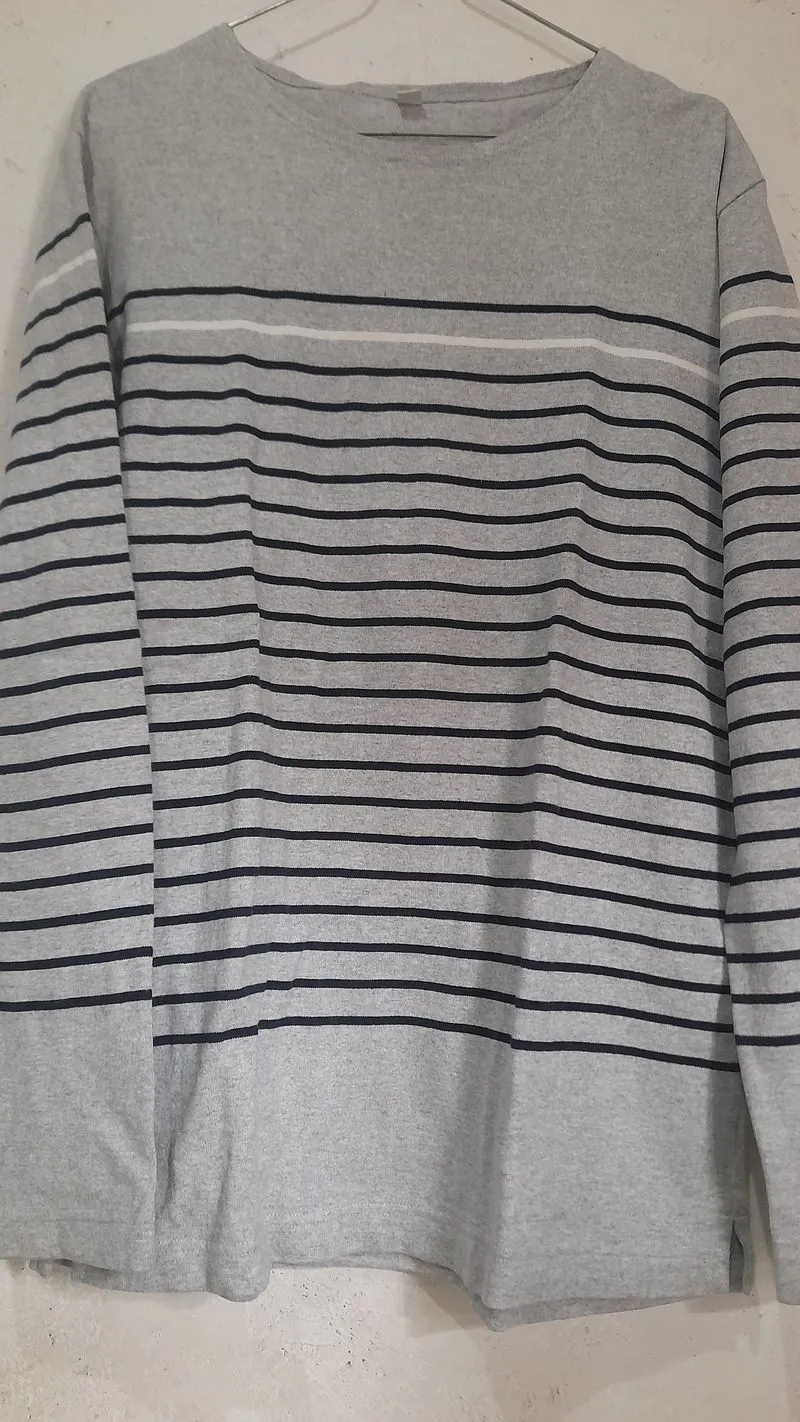 LONGSLEEVE STRIPE UNIQLO photo 1