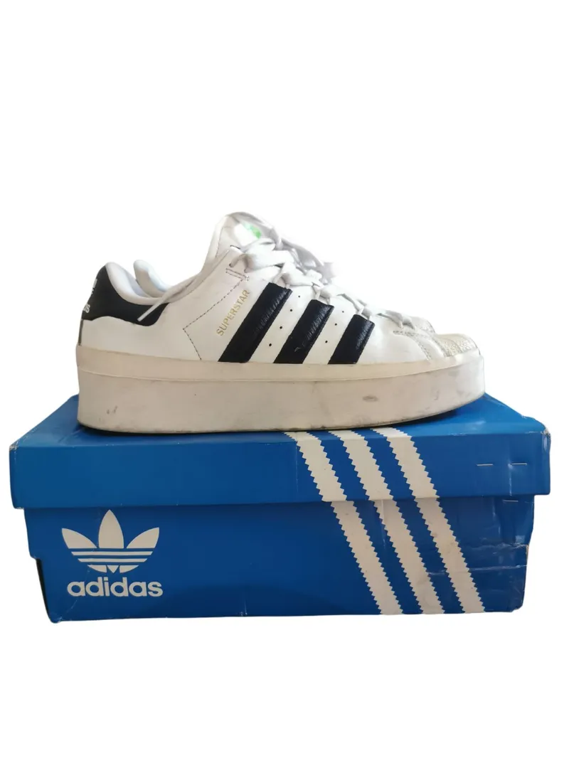Adidas Indie Casual Sneakers Wanita white black photo 1