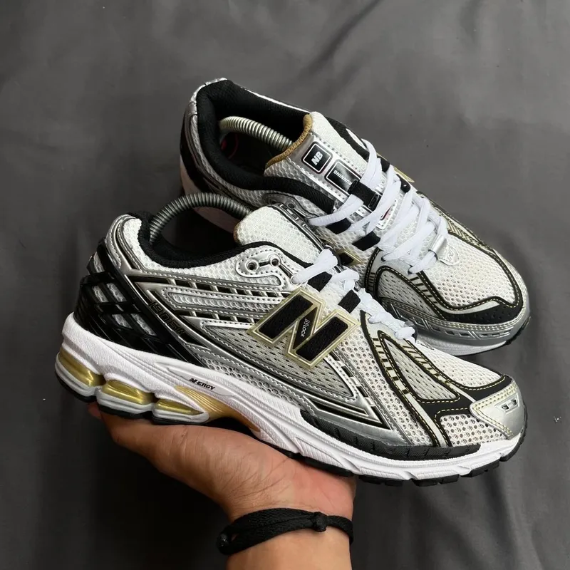 New Balance Gorpcore Casual Sneakers Pria white gray photo 1