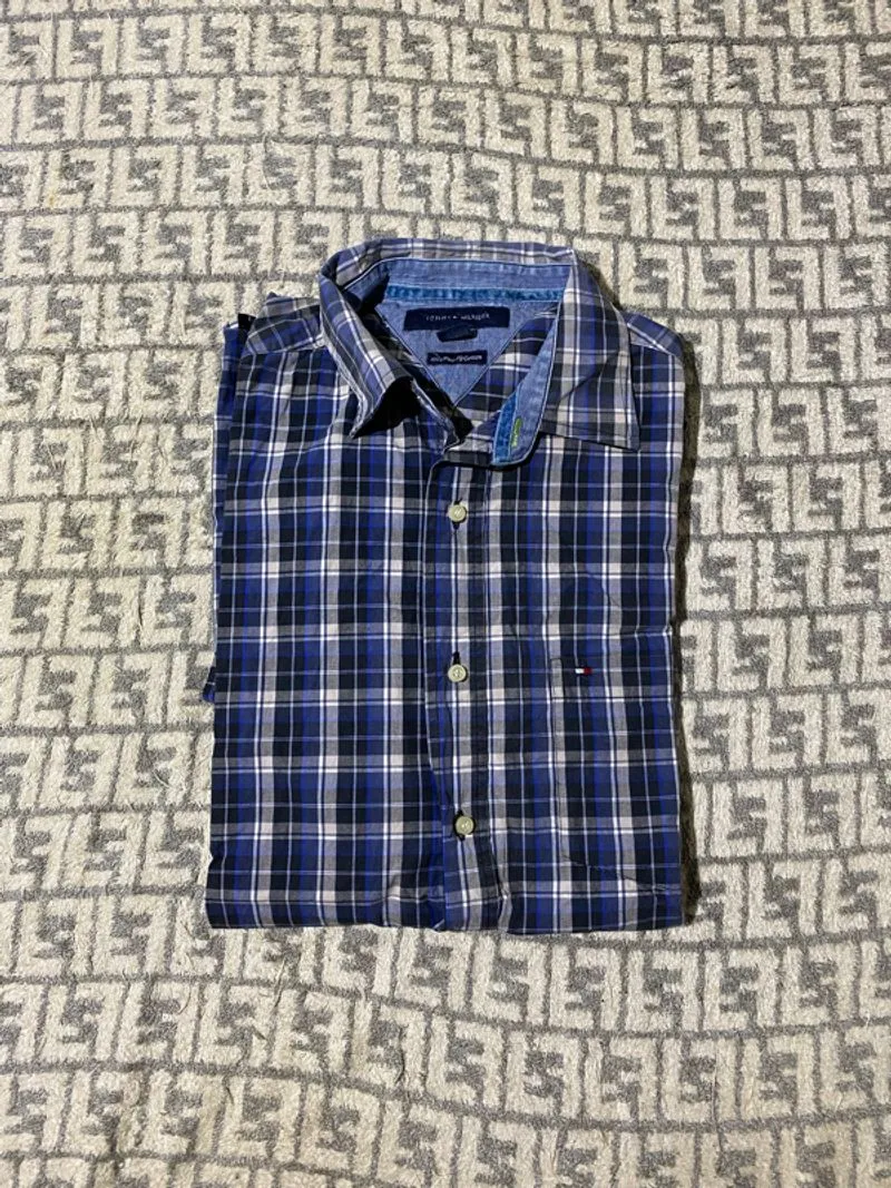 Tommy Hilfiger Two Fly Shirt photo 1