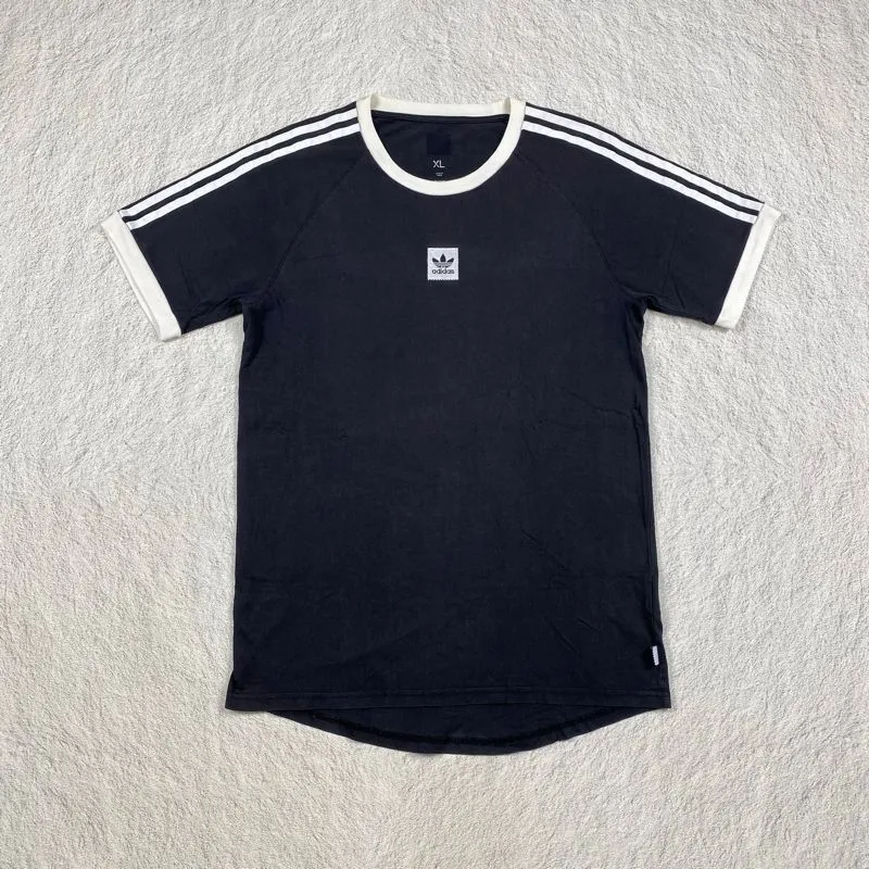TSHIRT ADIDAS  photo 1