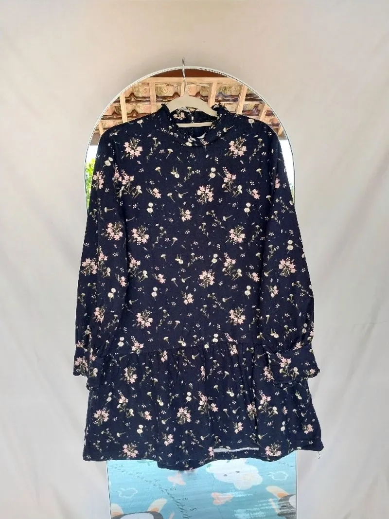 DRESS FLOW photo 1
