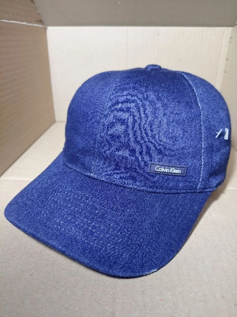 Calvin Klein jeans caps photo 1