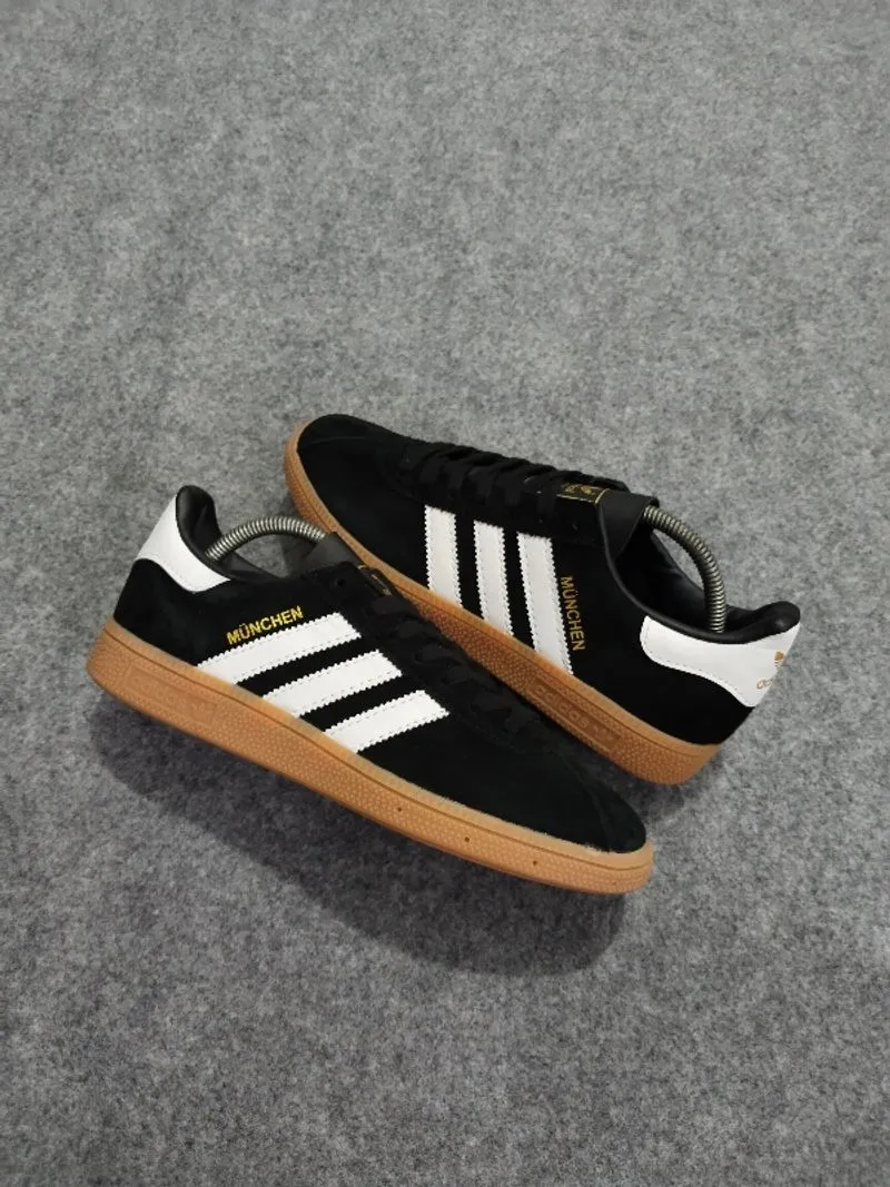 adidas munchen photo 1