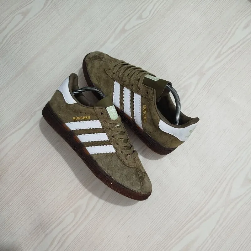 Adidas Munchen photo 1