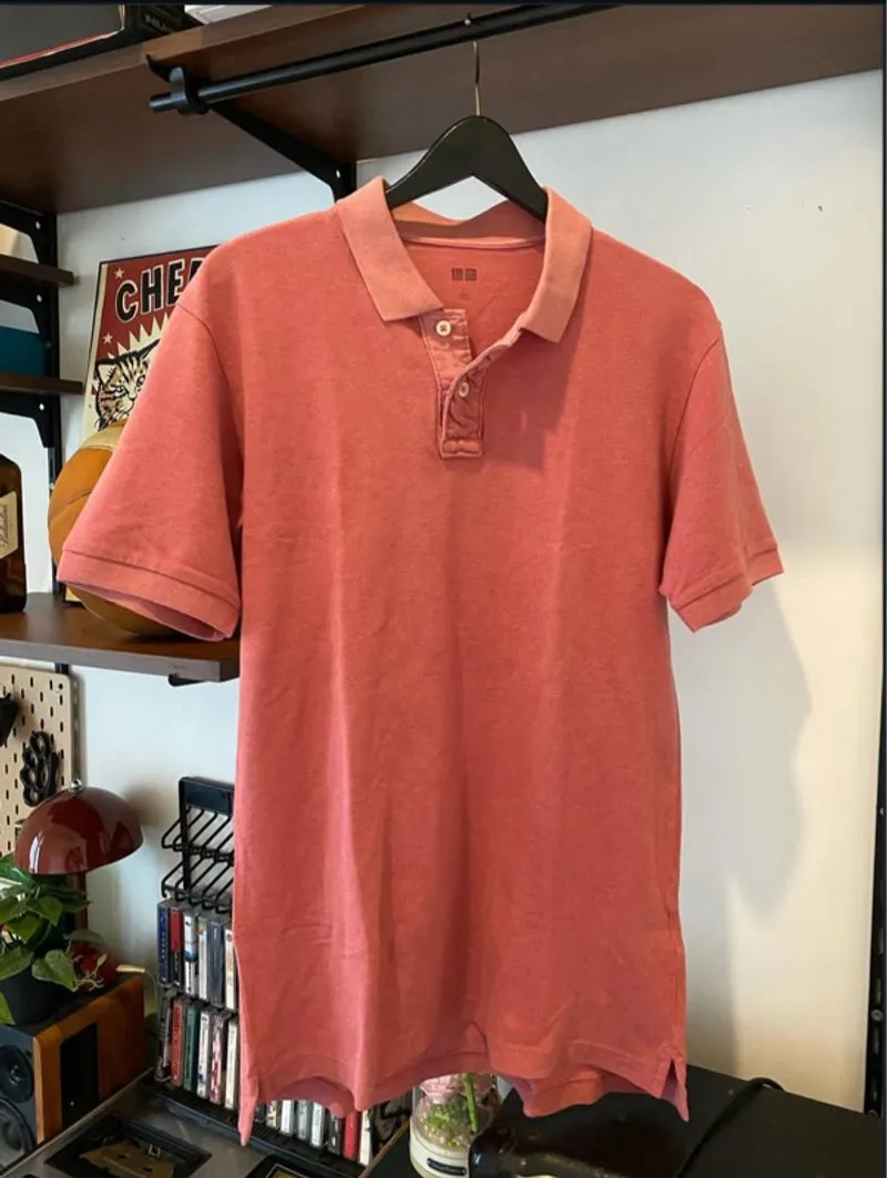 UNIQLO POLO SHIRT photo 1